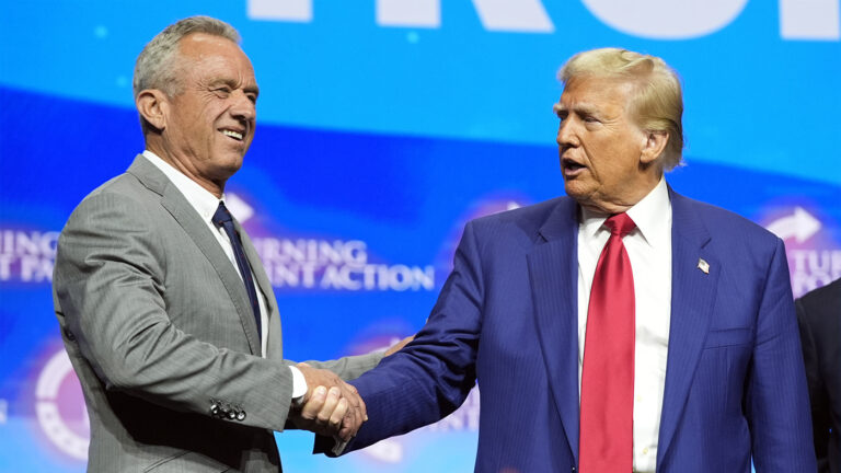 Leading RFK jr and Trump 102424 AP Alex Brandon