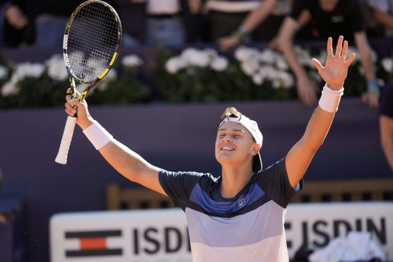 Holger Rune Tennis Barcelona scaled