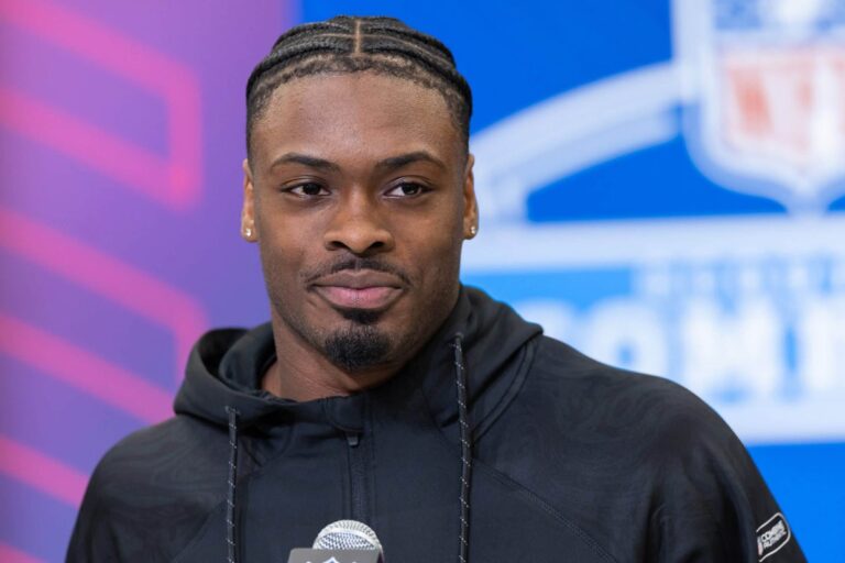 malaki starks scaled